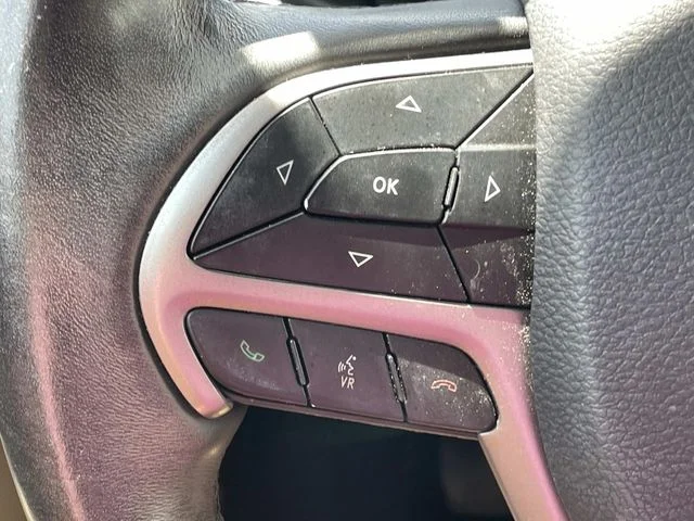 Used 2019 White Jeep Limited image 22