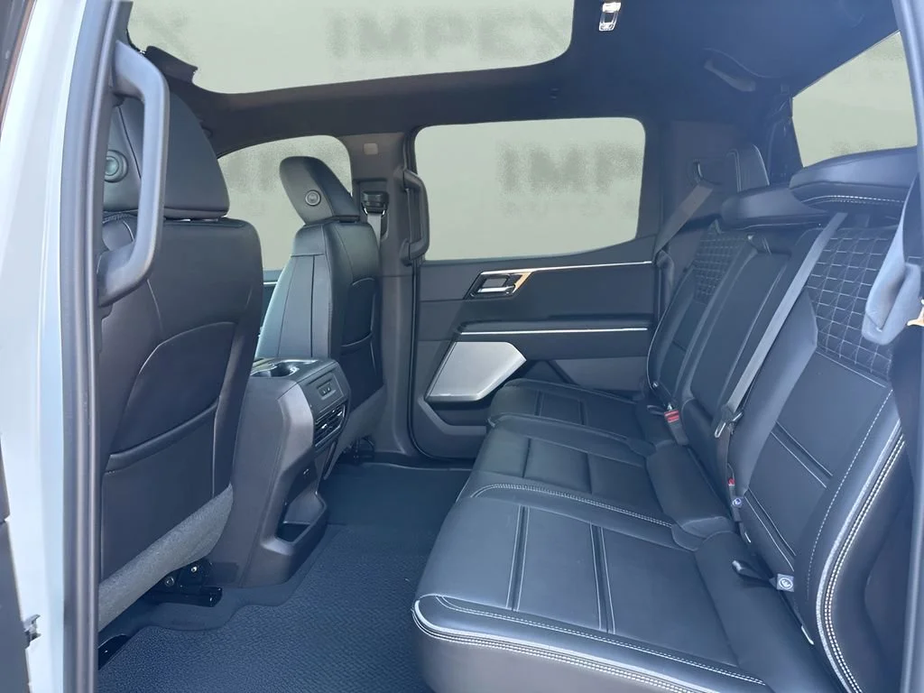 Used 2025 Summit White GMC Extended Range Denali image 14