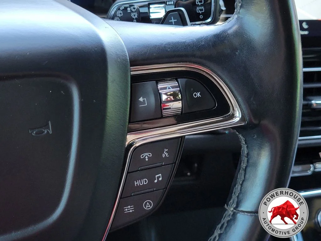 Used 2022 Black Lincoln Reserve image 33