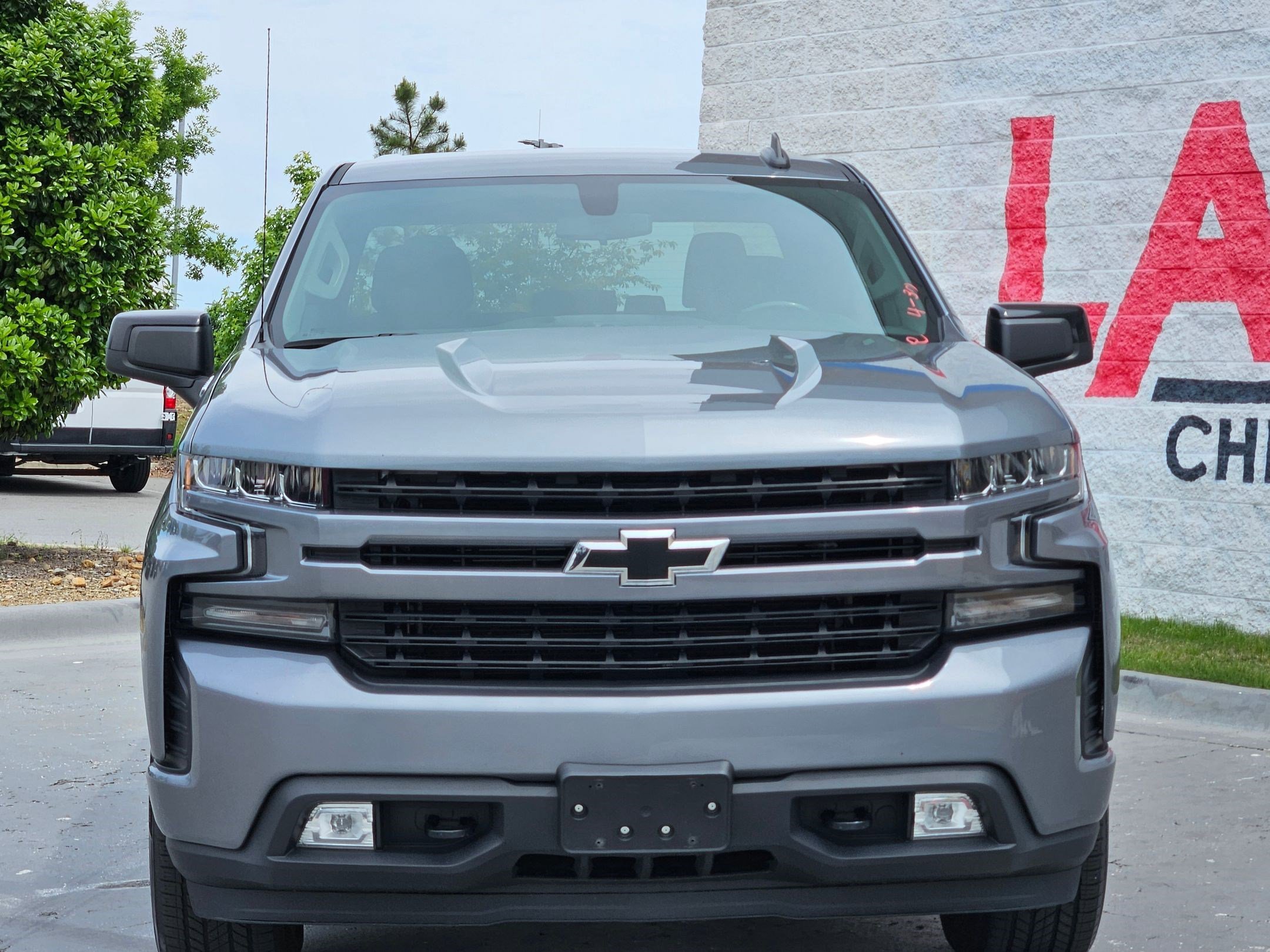 Used 2020 Chevrolet Silverado 1500 RST with VIN 3GCUYEED3LG410732 for sale in Little Rock