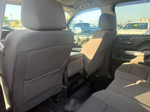 Used 2018 Red Chevrolet LT image 28