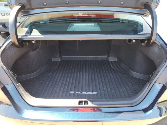 Used 2021 Blue Toyota XLE image 25