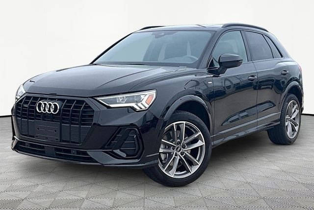 2023 Audi Q3 45 TFSI S Line Premium Plus quattro's photo