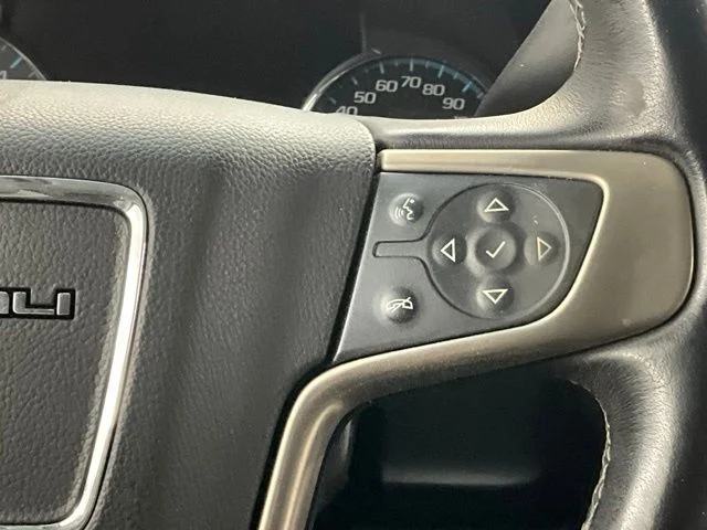 Used 2019 Black GMC Denali image 17