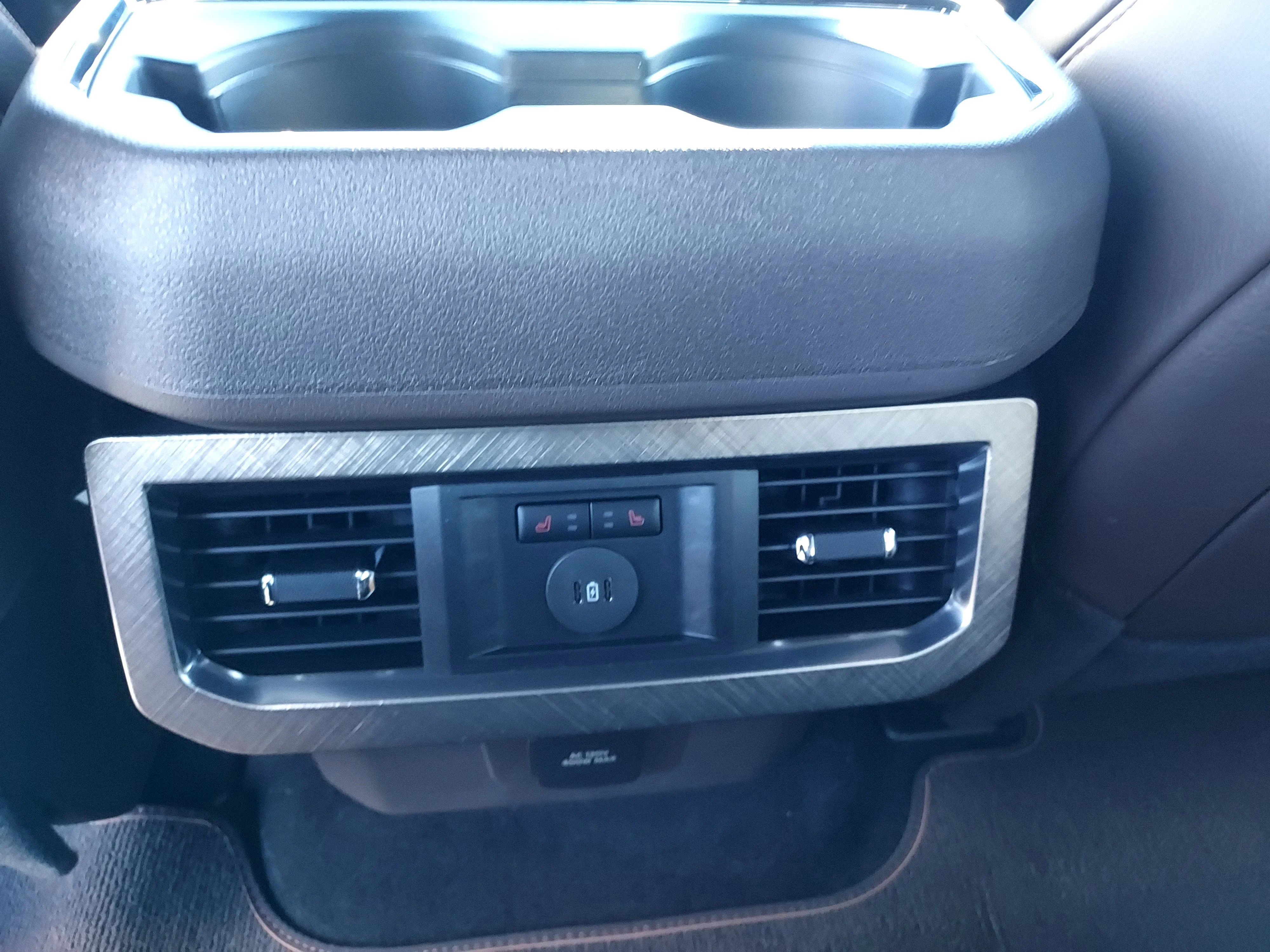 New 2026 Glacier Gray Metallic Tri-Coat Ford King Ranch image 18