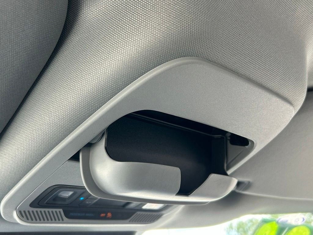 Certified Used 2024 Blue Ford XLT image 25