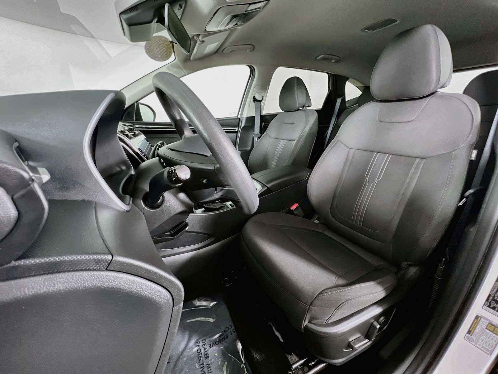 Used 2024 White Pearl Hyundai SEL image 21