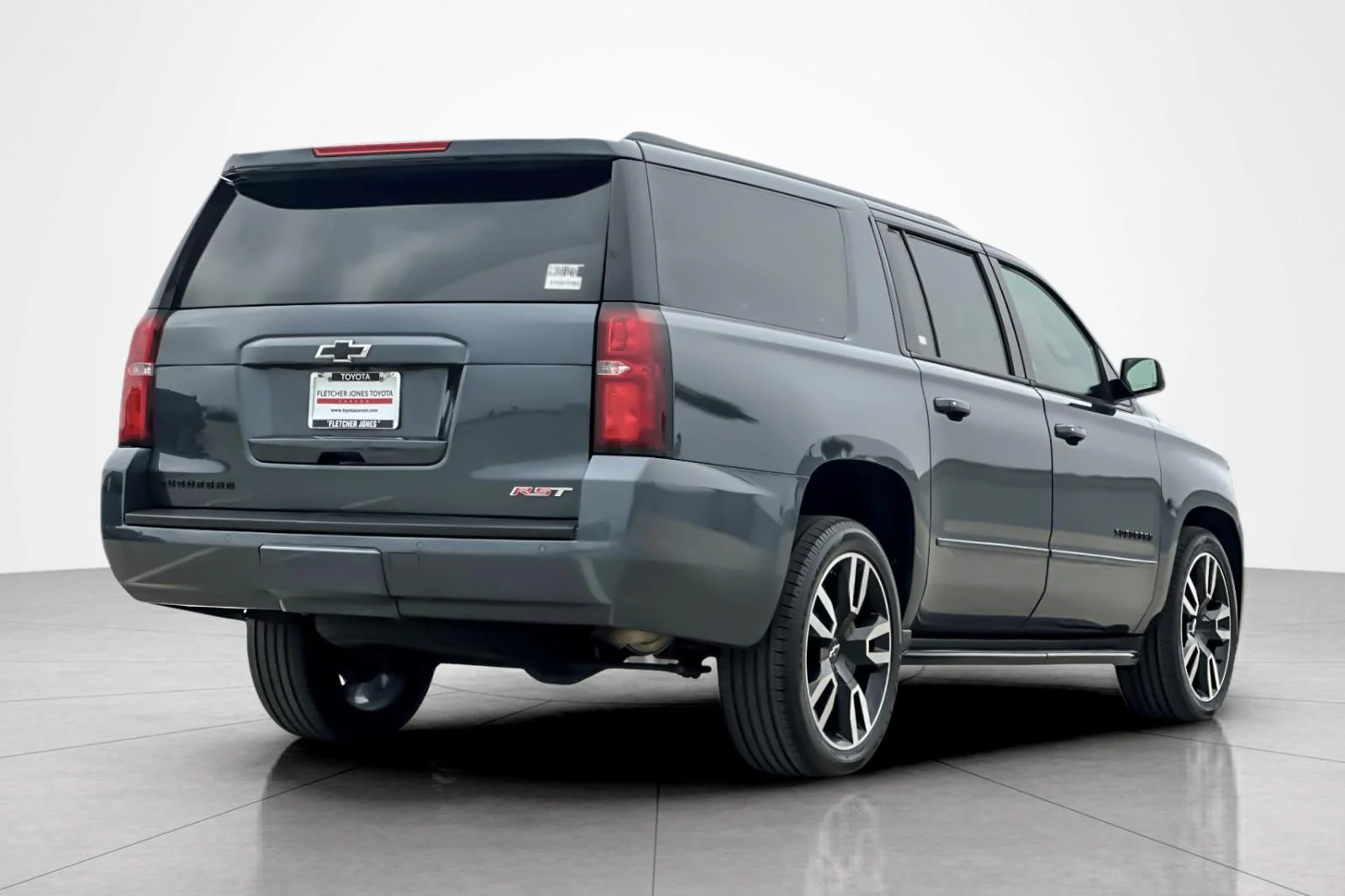 Used 2020 GRAY METALLIC Chevrolet Premier image 5