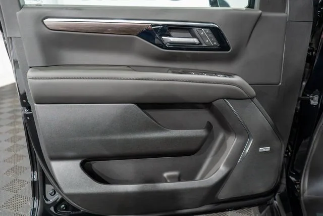 2026 Chevrolet Tahoe LT - Photo 14