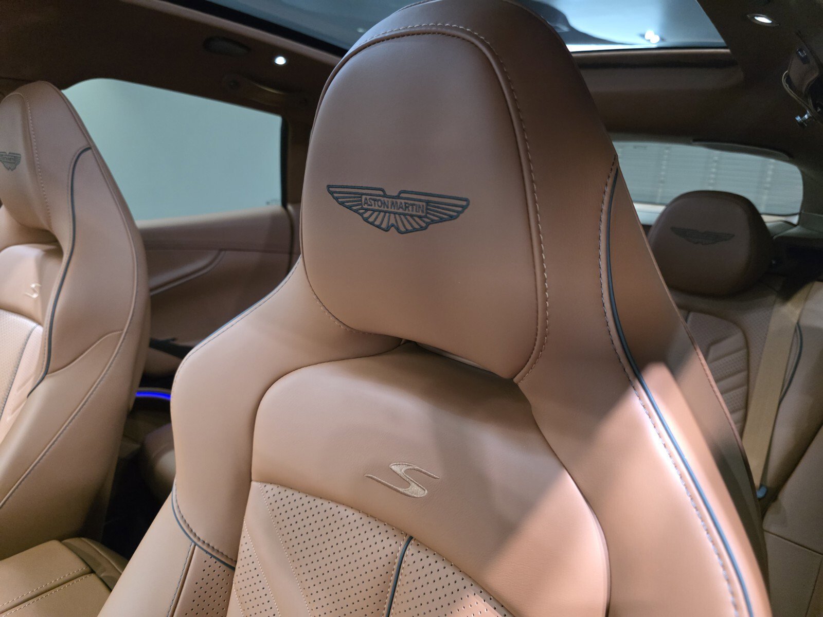 New 2026 Ghillies Green Aston Martin S image 5