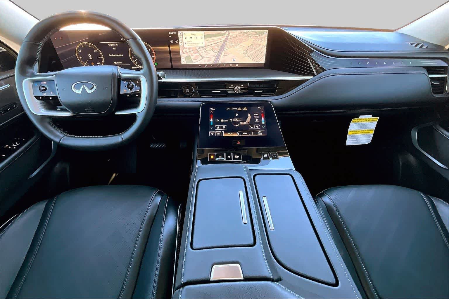 Used 2025 Grand Blue INFINITI LUXE image 24