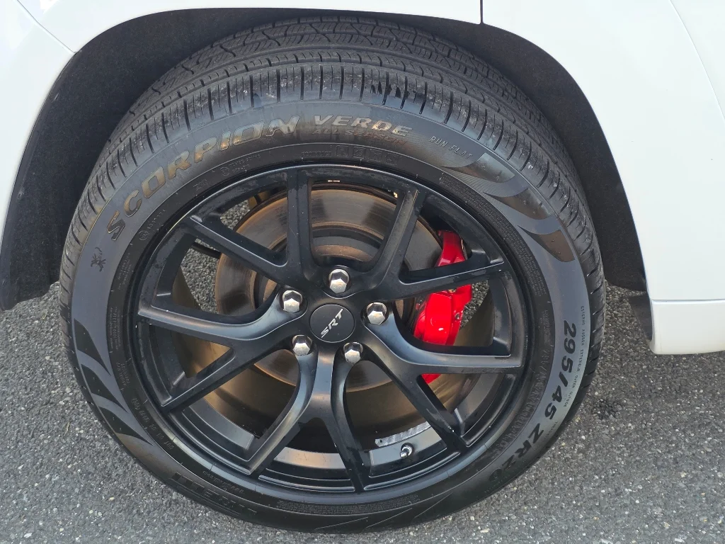 Used 2019 Bright White Clearcoat Jeep SRT image 35