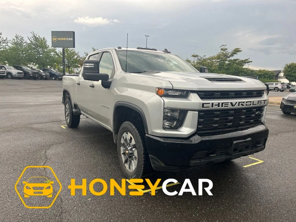 Used 2023 Silver Chevrolet Custom image 1