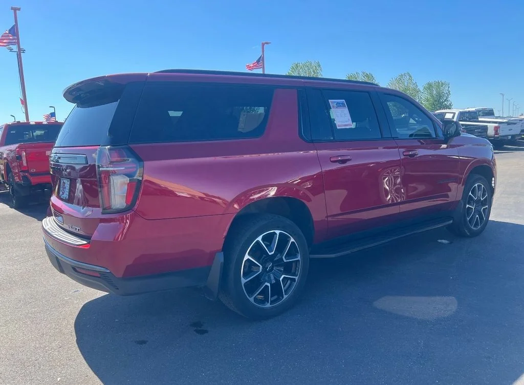 Used 2022 Red Chevrolet RST image 11