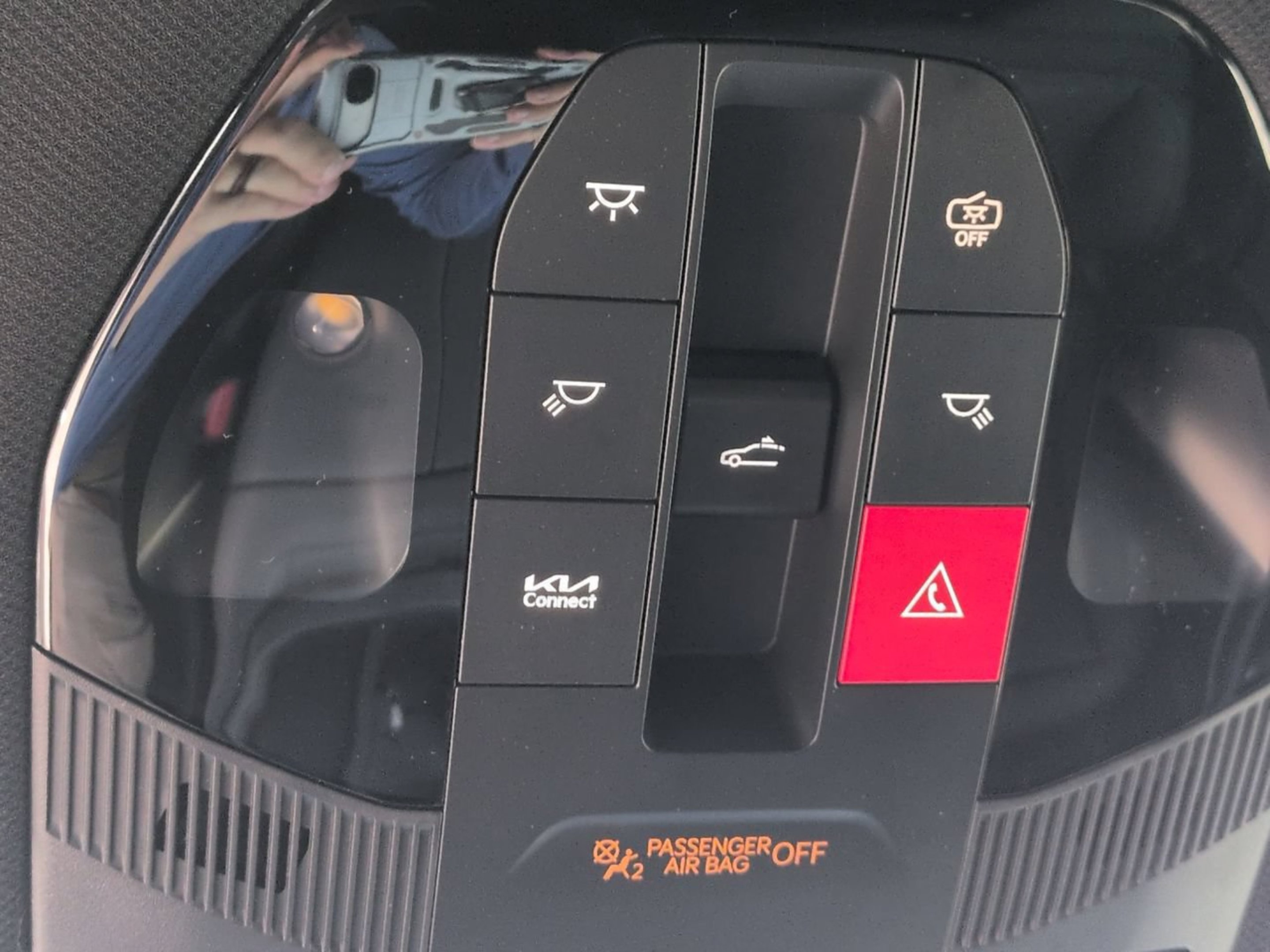 New 2027 Ebony Black Kia S image 21