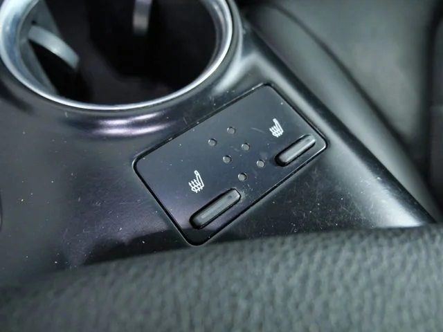 Used 2018 Gray Toyota XLE image 26
