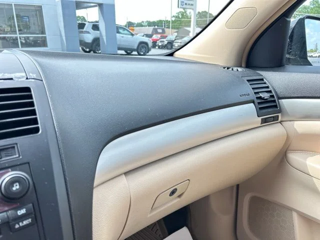 Used 2007 Brown Saturn XE image 37