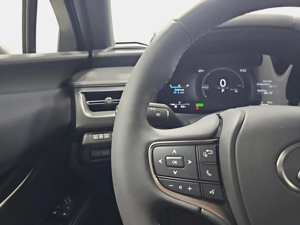 New 2026 Ultra White Lexus PREMIUM AWD image 15