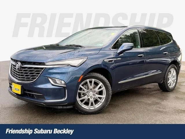 2022 Buick Enclave Essence