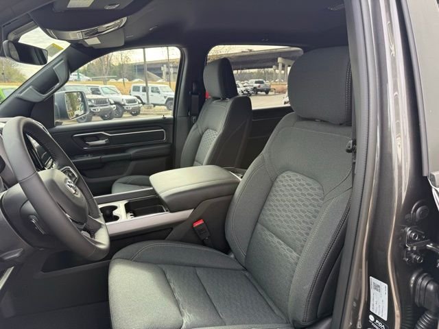 New 2026 Granite Crystal Metallic Clear-Coat Exterior Paint RAM Big Horn/Lone Star image 13