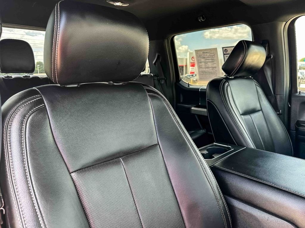 Used 2020 Black Ford Lariat image 23