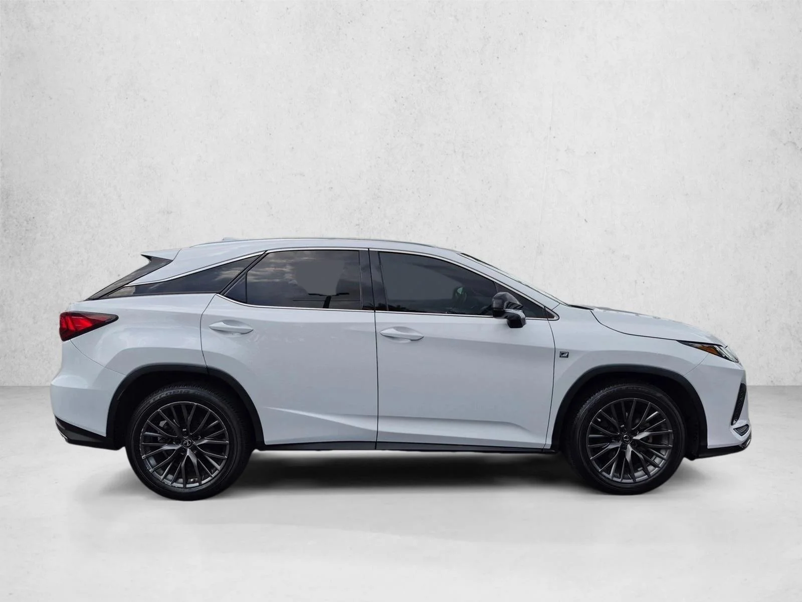 Certified Used 2021 Ultra White Lexus RX 350 F SPORT Handling image 4