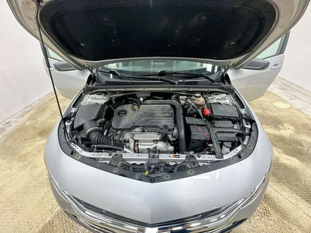 Used 2020 Silver Chevrolet LS image 18