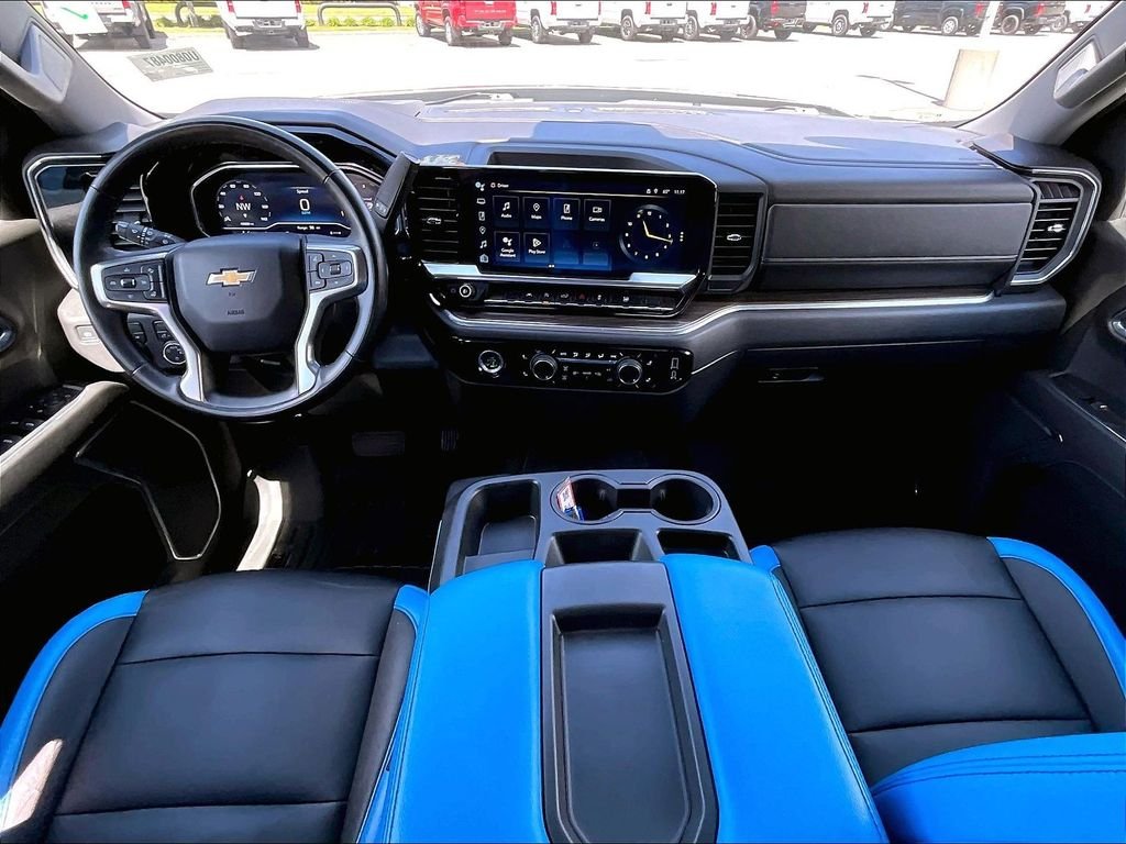 Used 2024 Gray Chevrolet LT image 21