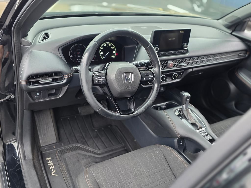 Used 2024  Honda Sport image 20