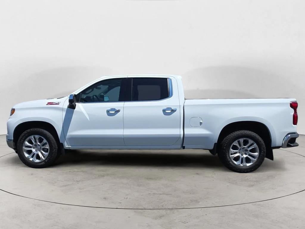 Used 2023 Summit White Chevrolet LTZ image 8
