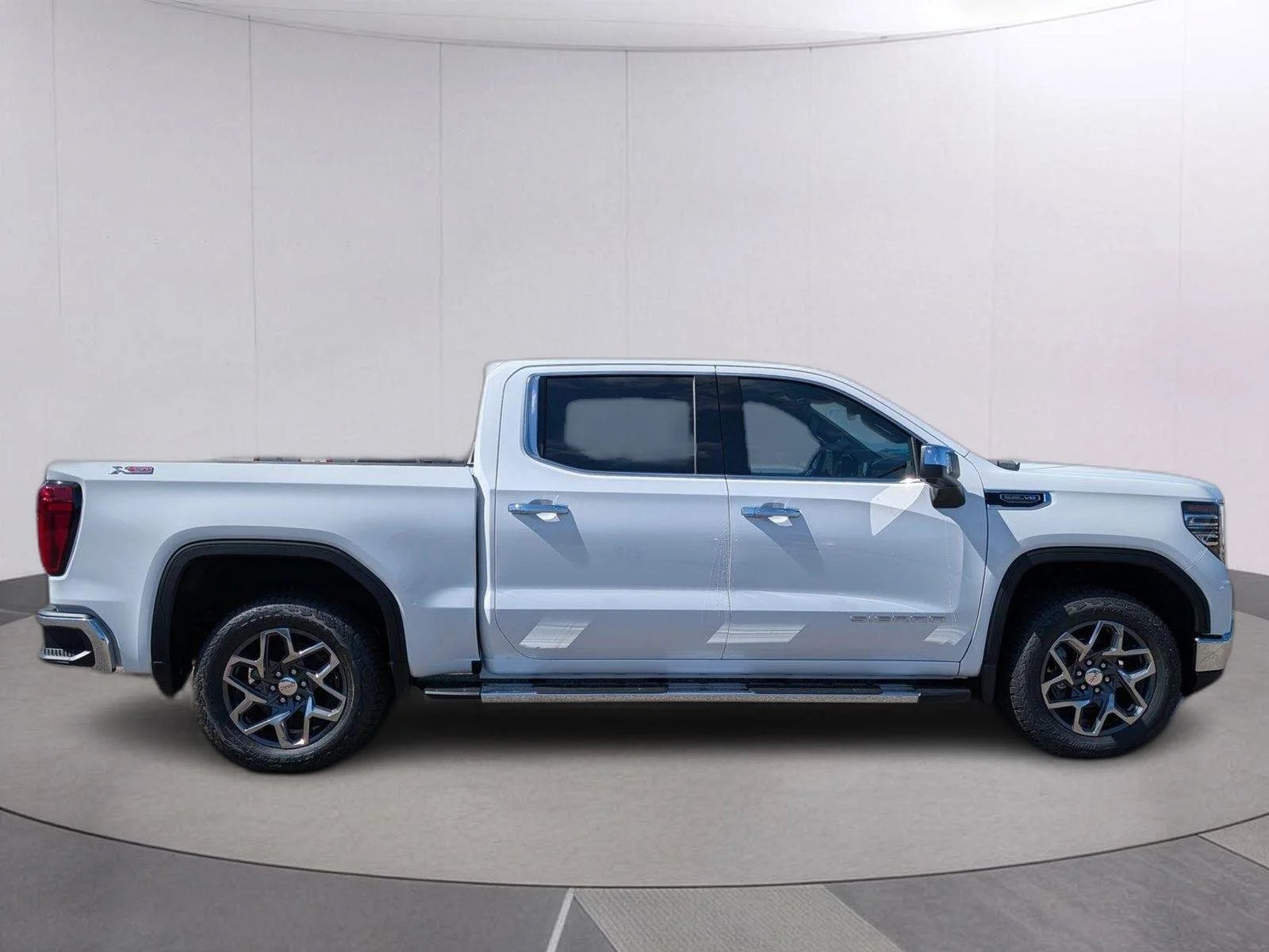 New 2026 Summit White GMC SLT image 2