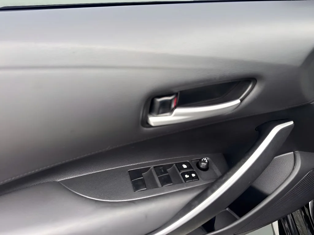 Used 2020 Black Toyota SE Nightshade image 20