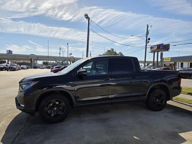Used 2023 Crystal Black Pearl Honda Black Edition image 2