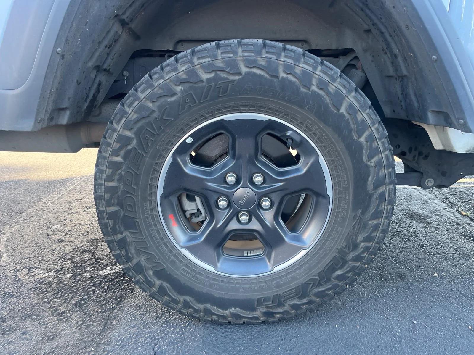 Used 2023 Bright White Clearcoat Jeep Rubicon image 14