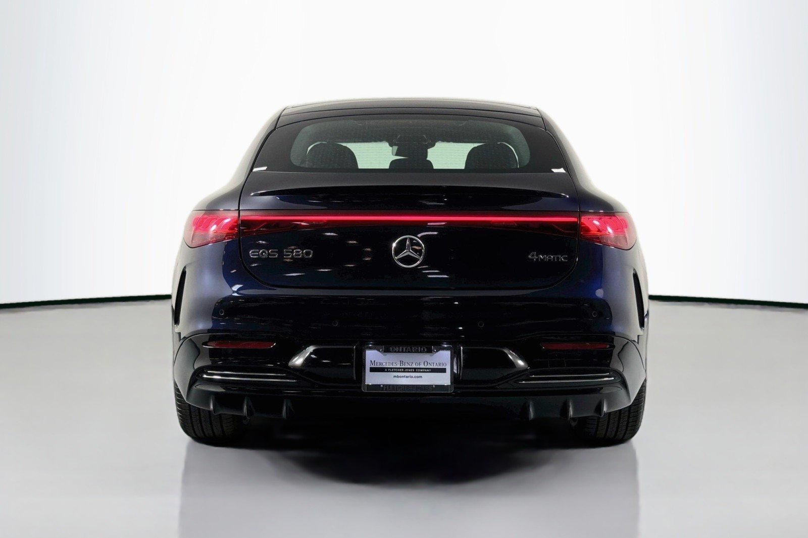 Certified Used 2022 Nautical Blue Metallic Mercedes-Benz 580 image 4