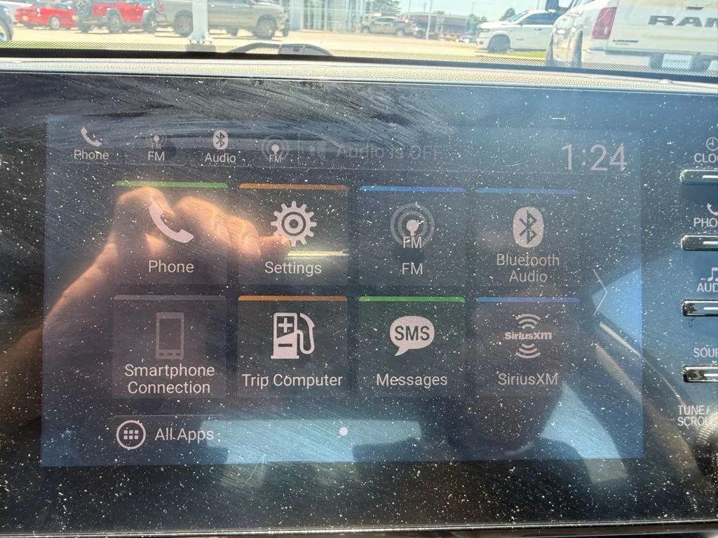 Used 2018 White Honda EX image 10