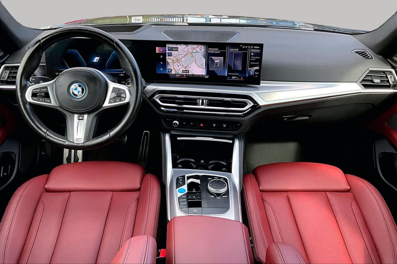 Used 2023 Black Sapphire Metallic BMW eDrive40 image 15