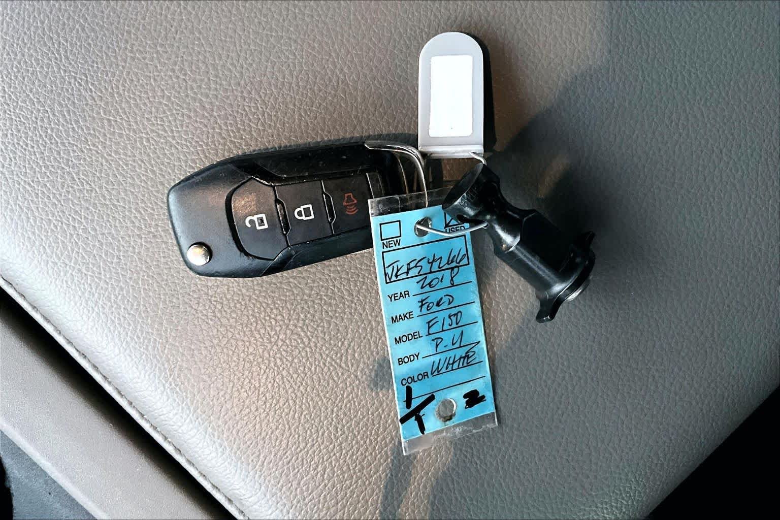 Used 2018 Oxford White Ford XL image 15