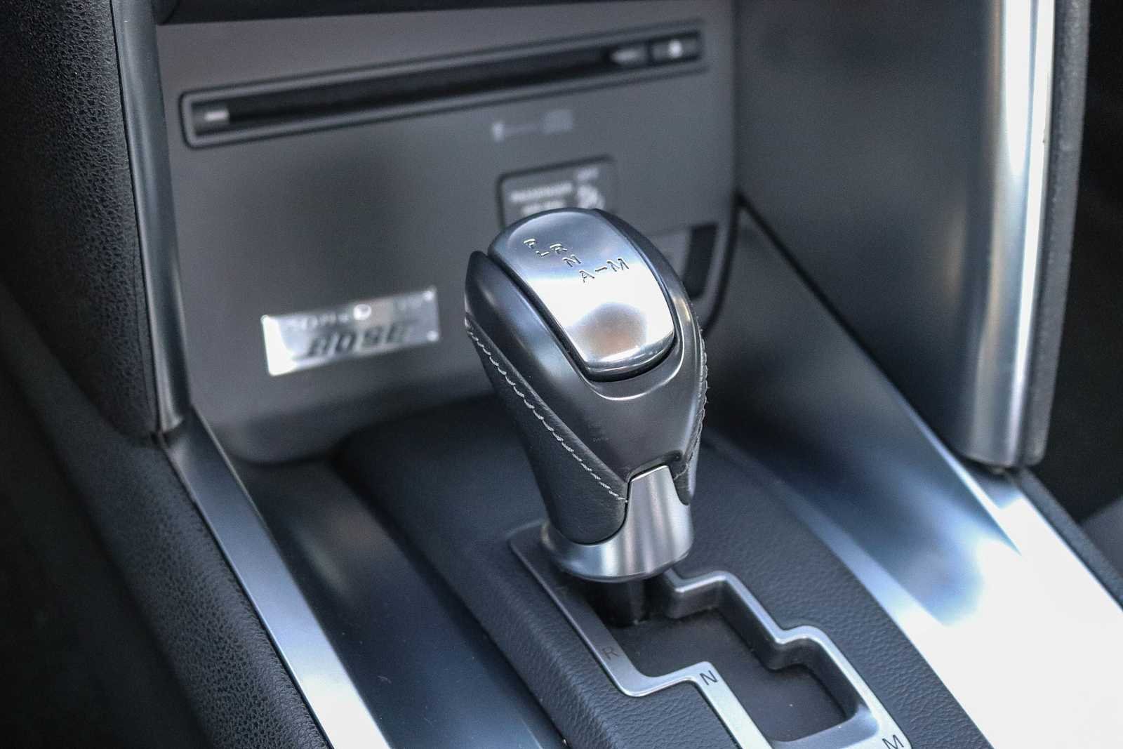 Used 2009 Gun Metallic Nissan Premium image 21