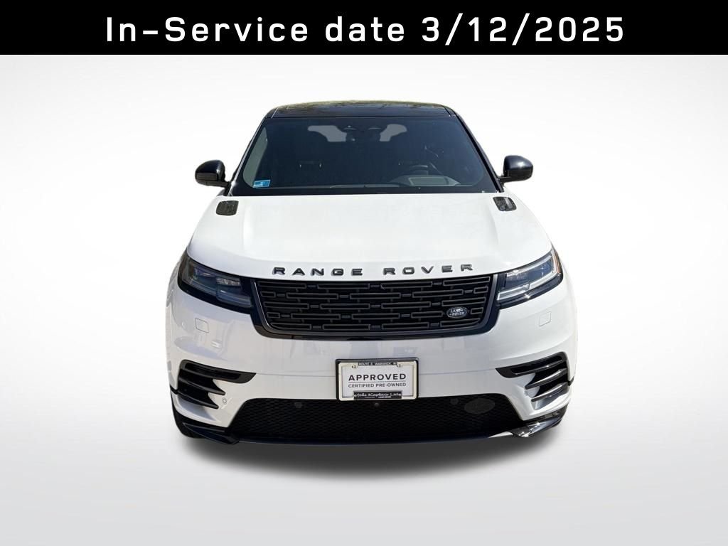 Used 2026 White Land Rover Dynamic SE image 2