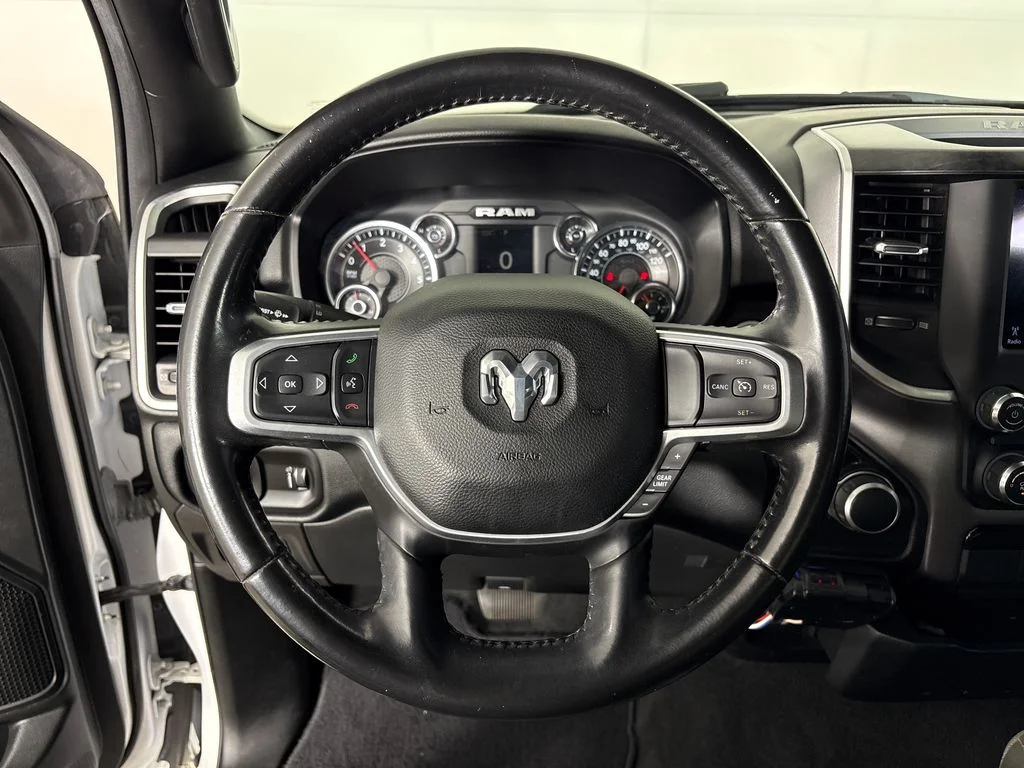 Certified Used 2021 White Ram Big Horn/Lone Star image 17