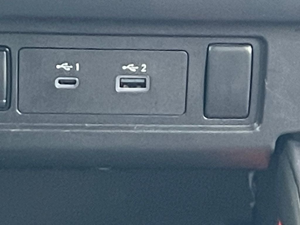 Certified Used 2025 Orange Nissan PRO-X image 6