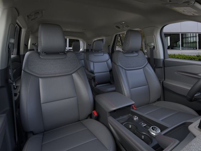 Used 2026 Gray Metallic Ford Active image 10