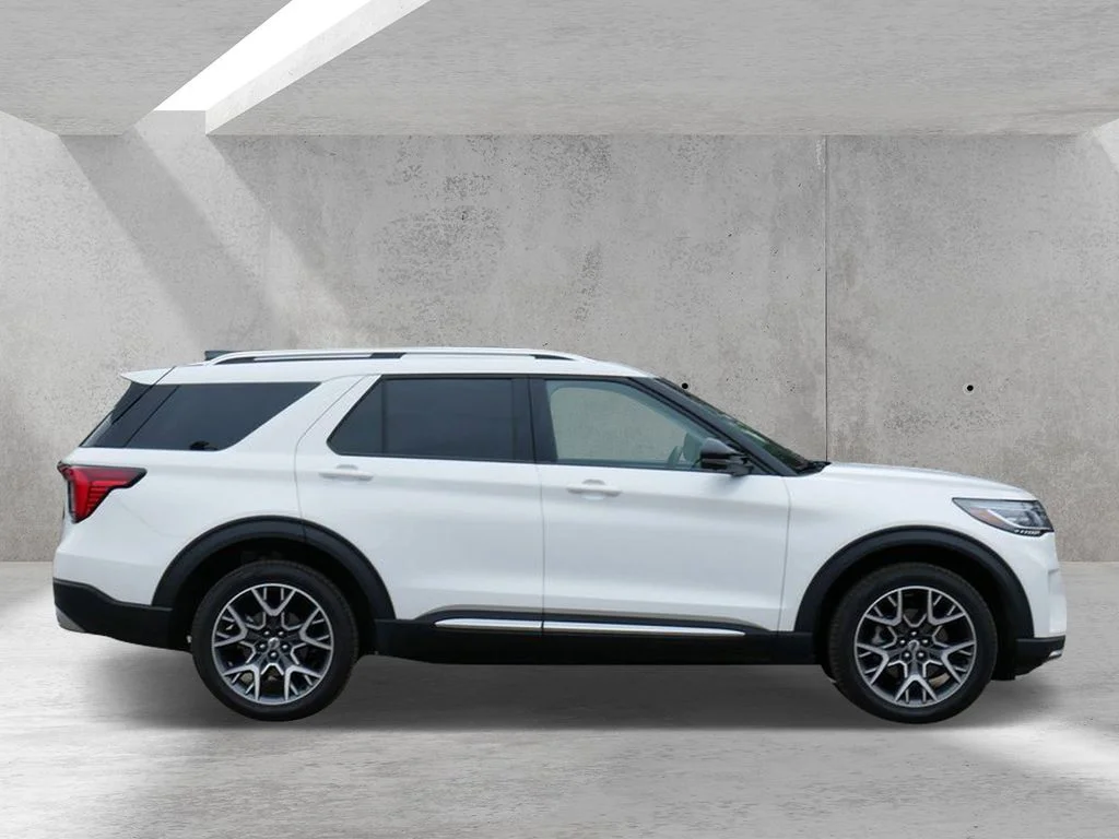 Used 2025 Ford Explorer Platinum with VIN 1FMWK8HC4SGB51592 for sale in White Bear Lake, Minnesota