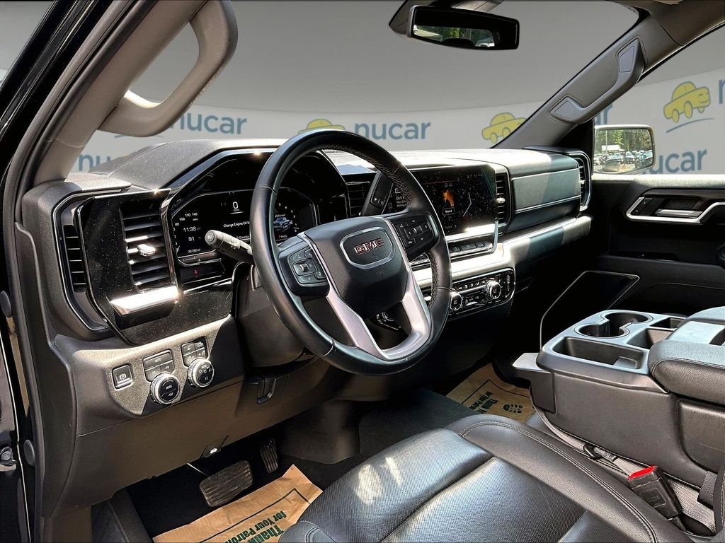 Used 2025 Black GMC SLT image 13