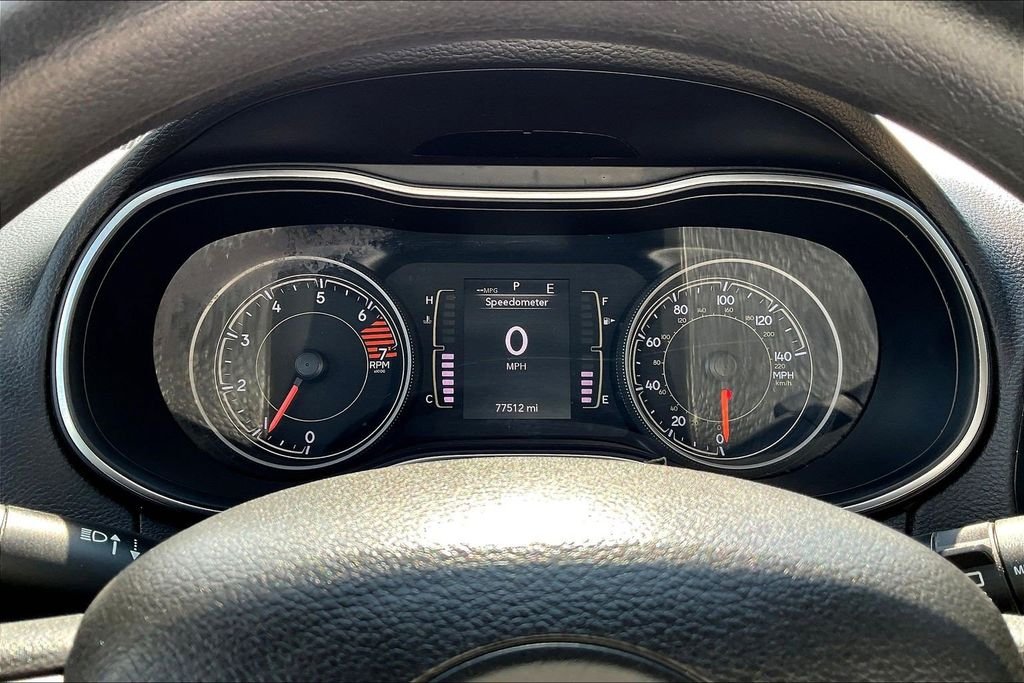 Used 2020 Red Jeep Latitude image 16