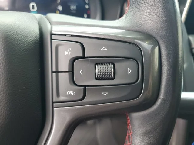Used 2022 Summit White Chevrolet RST image 13