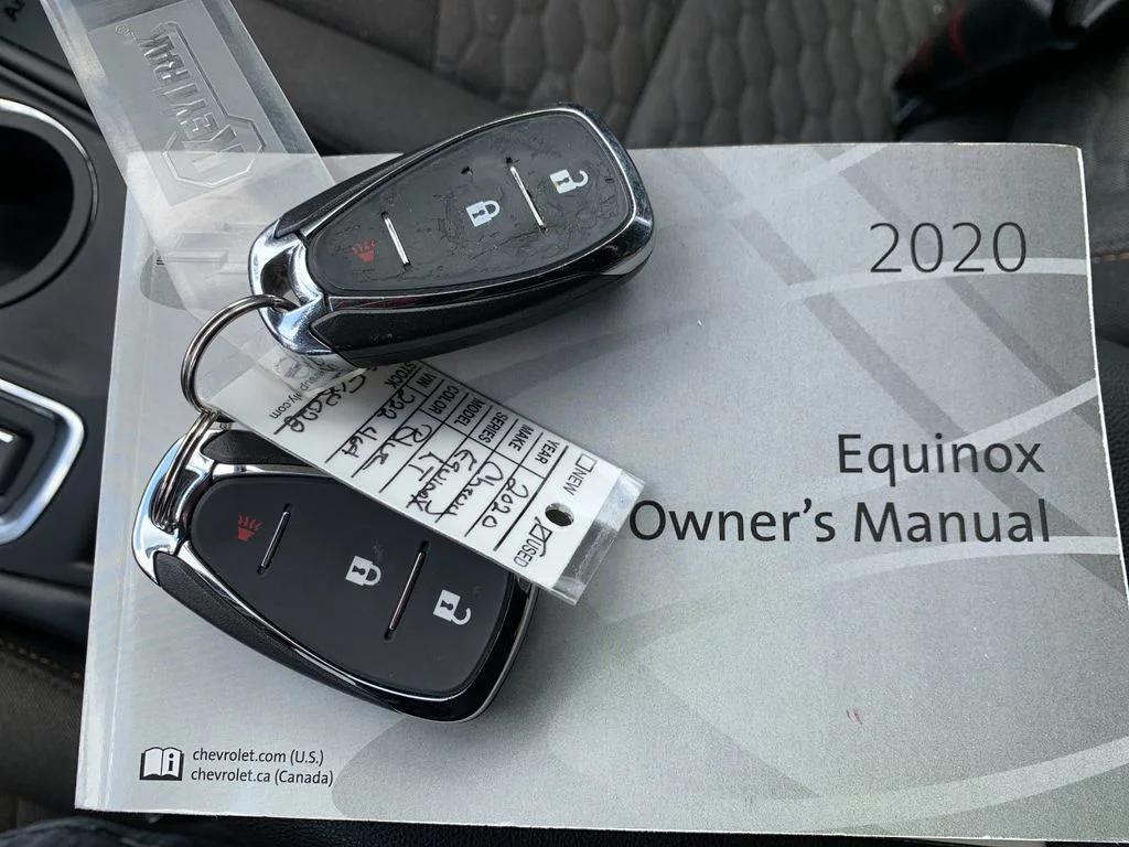 Used 2020 Blue Chevrolet LT image 9