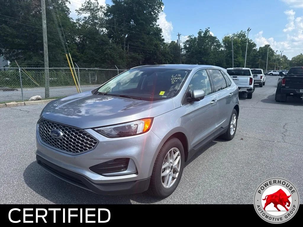 Used 2024 Silver Ford SEL image 1