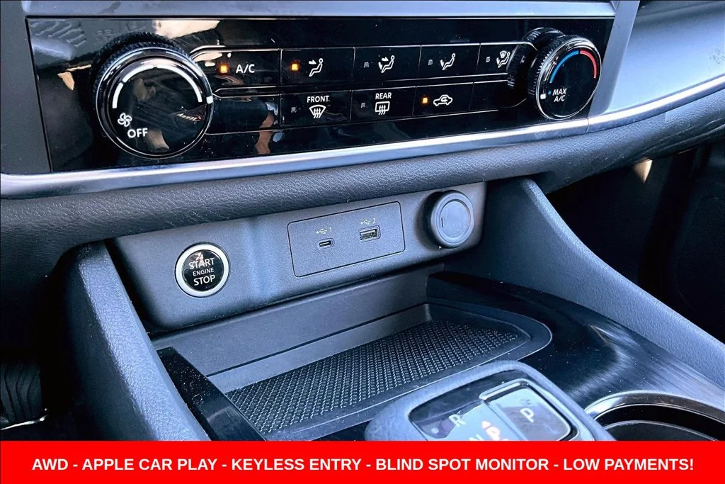 Used 2023 Gray Nissan S image 15